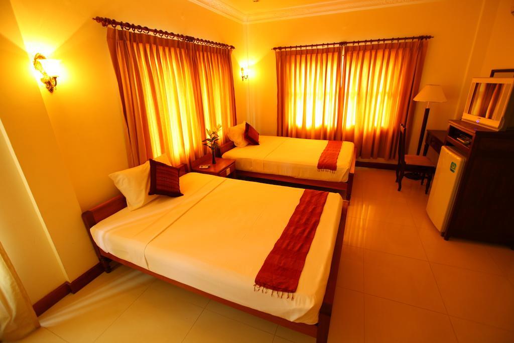 Anise Hotel And Restaurant بنوم بنه المظهر الخارجي الصورة