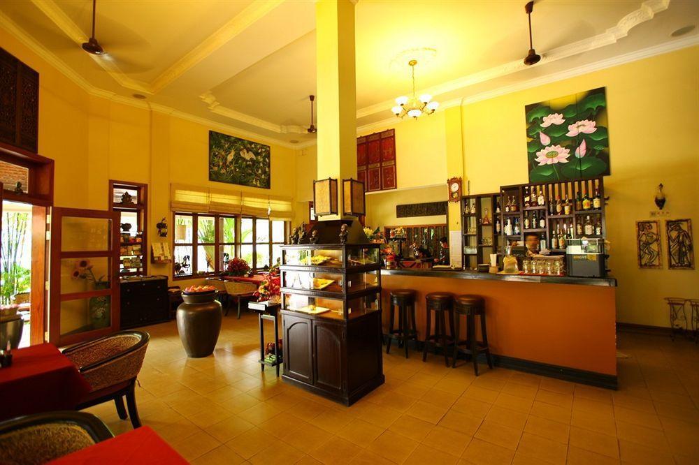 Anise Hotel And Restaurant بنوم بنه المظهر الخارجي الصورة