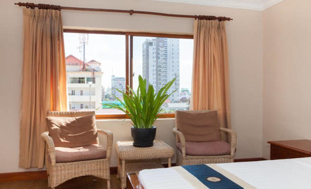 Anise Hotel And Restaurant بنوم بنه المظهر الخارجي الصورة