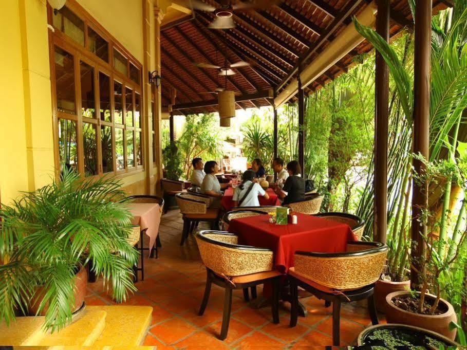 Anise Hotel And Restaurant بنوم بنه المظهر الخارجي الصورة