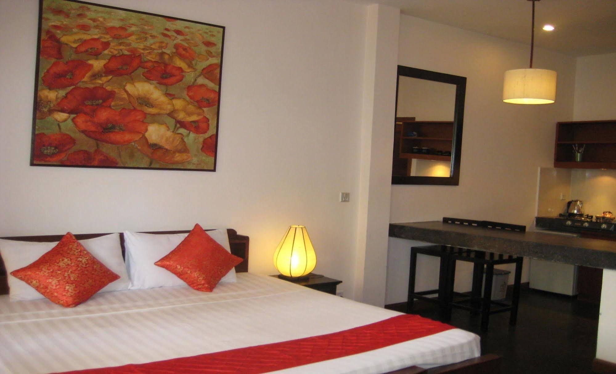Anise Hotel And Restaurant بنوم بنه المظهر الخارجي الصورة