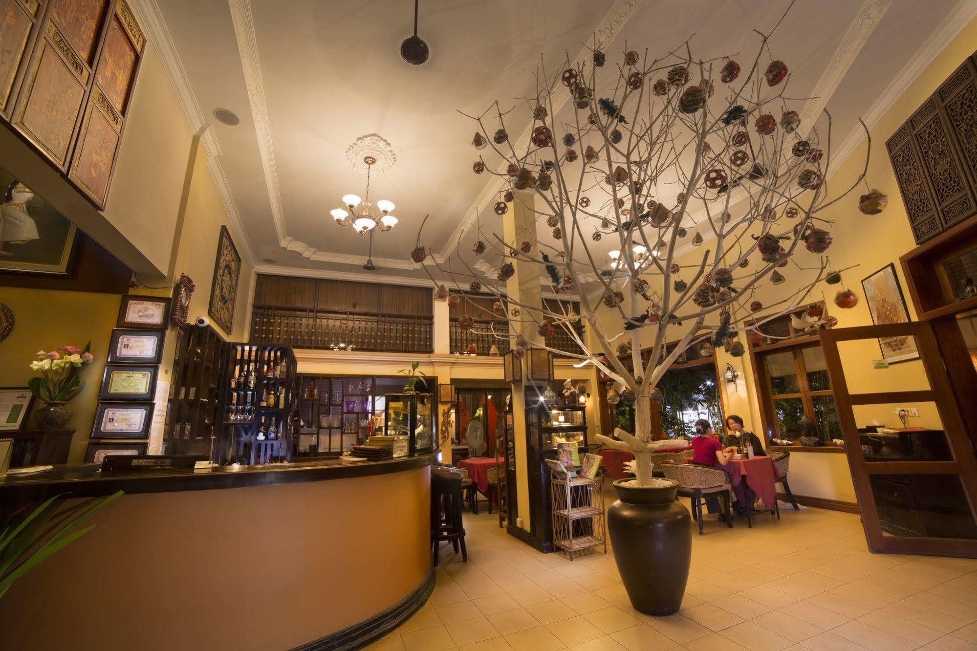 Anise Hotel And Restaurant بنوم بنه المظهر الخارجي الصورة